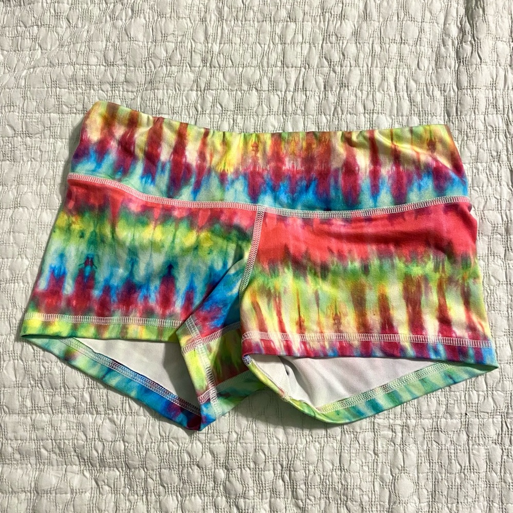Rainbow Tie Dye Fleo Shorts